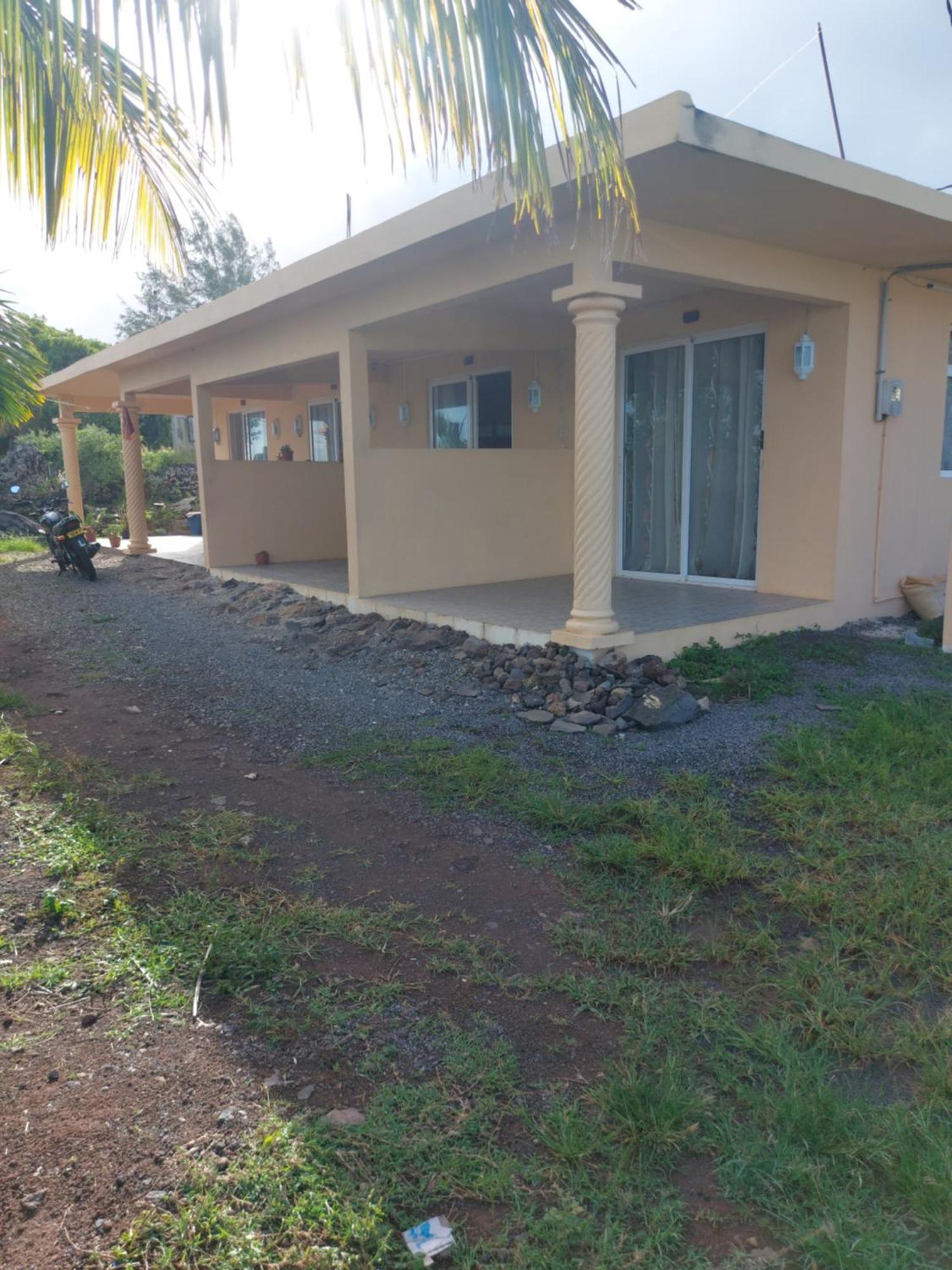 Ocean Viewpoint Lodge Port Mathurin Exterior photo